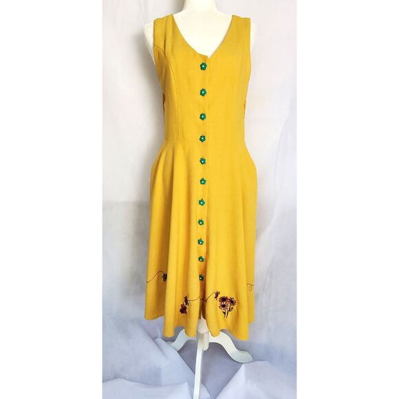 Modcloth Voodoo Vixen Sleeveless Yellow Dress Bumble Bees Flower Buttons Large - Picture 1 of 8